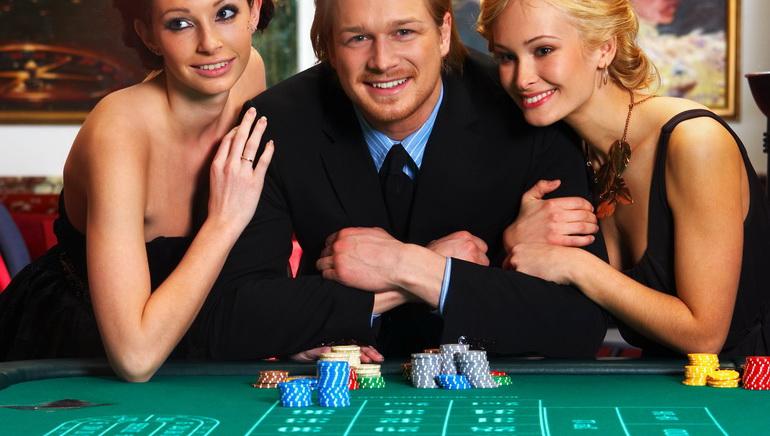 Rich Casino Acceuille Les Jouers Au Club VIP